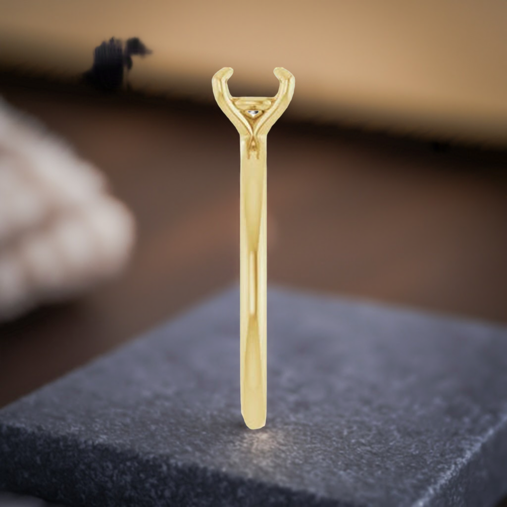 14K Solitaire Engagement Ring Mounting