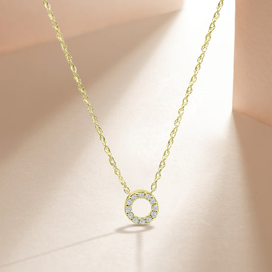 14KY 0.05 Ctw Diamond Circle Pendant with Chain