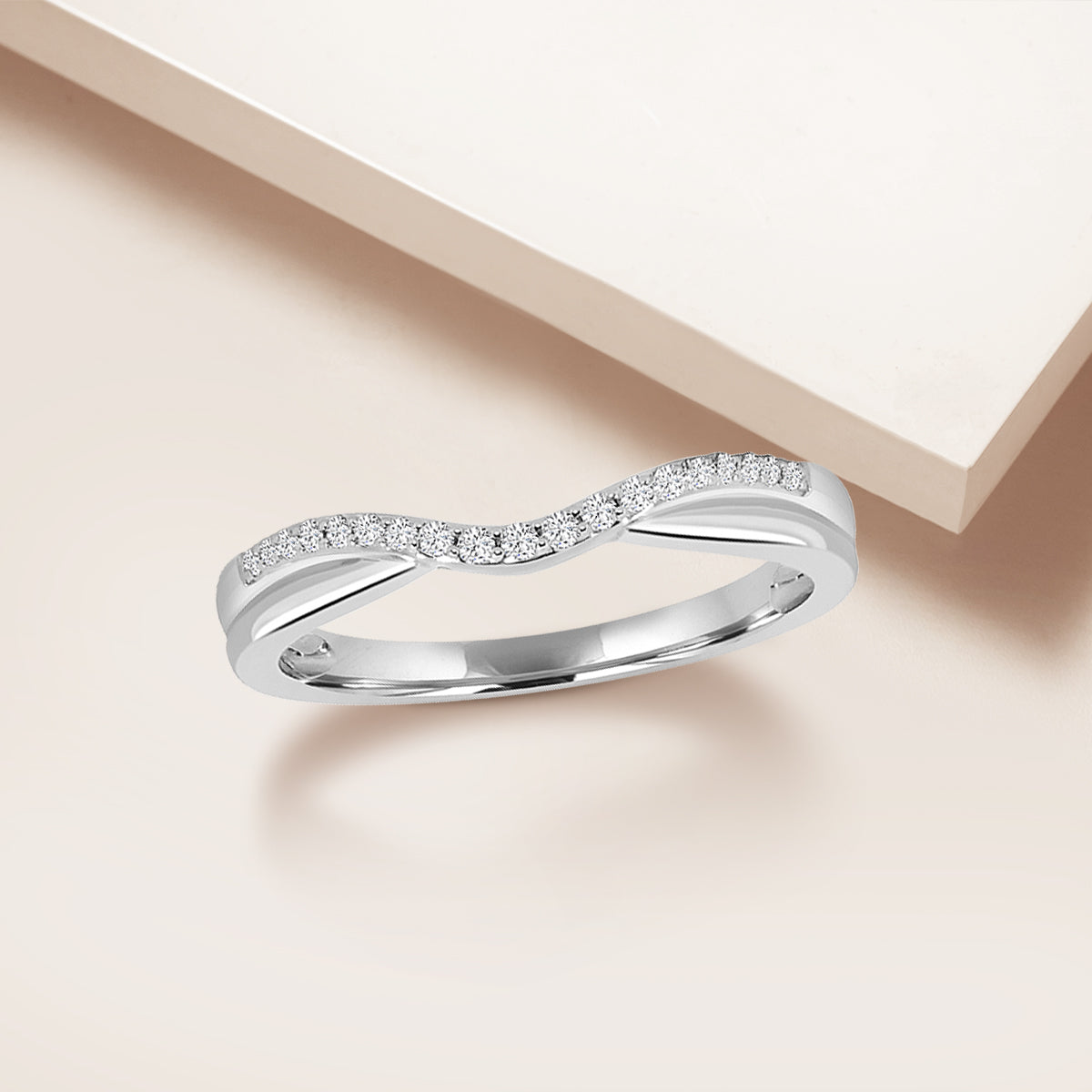 Band – WHITE ROCK DIAMOND